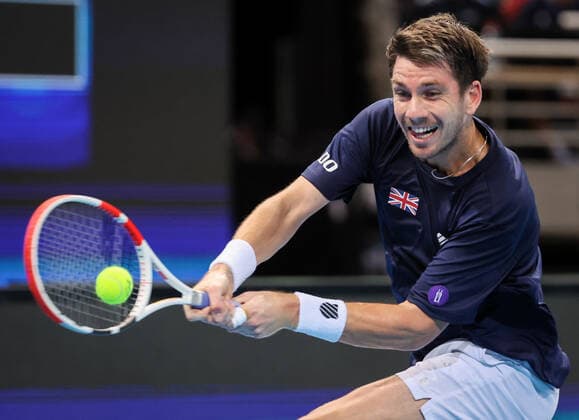 TENNIS ATP, Tennis Herren CUP, Cameron Norrie of Team Great Britain hits a shot during his match against Alexander Zverev of Team Germany on day 2 of the ATP Cup tennis tournament at Qudos Arena in Sydney, Sunday, January 2, 2022. ( NO ARCHIVING, EDITORIAL USE ONLY, NO USE IN BOOKS WITHOUT CONSENT SYDNEY NSW AUSTRALIA  Copyright: xDAVIDxGRAYx 20220102001610315821