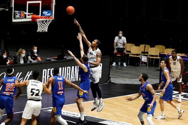 02 01 2022, easyCredit Basketball Bundesliga, BBL, 2021 2022 season, men, Chemnitz Niners Syntainics MBC Darion Atkins, Niners Chemnitz Chemnitz Fair Chemnitz Saxony Germany