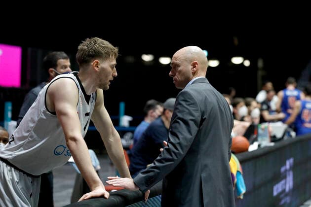 02 01 2022, easyCredit Basketball Bundesliga, BBL, 2021 2022 season, men, Chemnitz Niners Syntainics MBC Jonas Richter, Niners Chemnitz, Rodrigo Pastore head coach , Niners Chemnitz Chemnitz Fair Chemnitz Saxony Germany