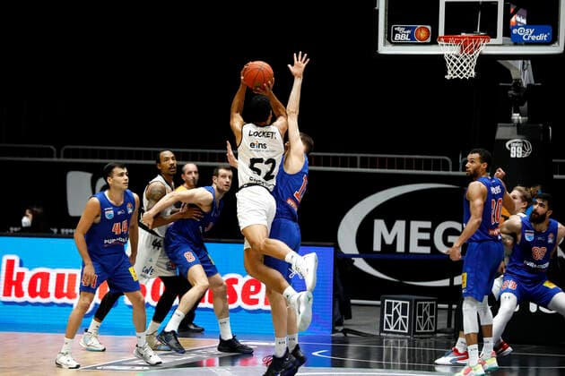 02 01 2022, easyCredit Basketball Bundesliga, BBL, 2021 2022 season, men, Chemnitz Niners Syntainics MBC Trent Lockett, Niners Chemnitz Chemnitz Fair Chemnitz Saxony Germany