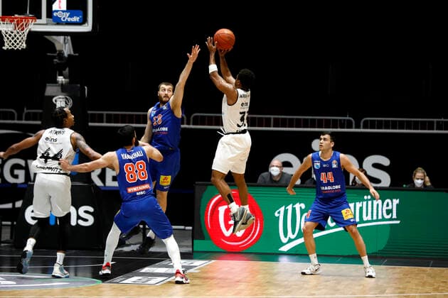 02 01 2022, easyCredit Basketball Bundesliga, BBL, 2021 2022 season, men, Chemnitz Niners Syntainics MBC Eric Washington, Niners Chemnitz Chemnitz Fair Chemnitz Saxony Germany