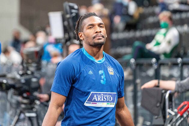 Jaleen Smith ALBA Berlin 3 Hamburg Towers vs ALBA Berlin, Basketball, Bundesliga, Hauptrunde, Spieltag 15, Saison 2021 2022, 02 01 2022 Marcel von Fehrn Hamburg Towers vs ALBA Berlin, Basketball, Bundesliga, Hauptrunde, Spieltag 15, Saison 2021 2022, 02 01 2022 Hamburg Copyright: xEibnerxPressefoto MarcelxvonxFehrnx EP_MFN