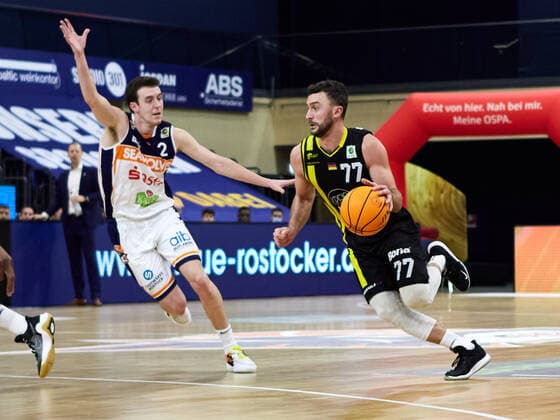 Basketball, ProA, Rostock Seawolves - VfL Kirchheim