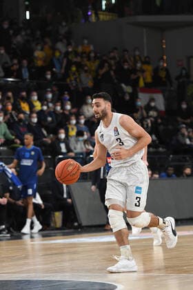 Basketball I Men I Season 2021 2022 I Bundesliga I 13 Matchday I Hamburg Towers ALBA Berlin I 02 01 2022 Maximilian DiLeo 3, Shooting Guard, Hamburg Towers Hamburg edel optics de Arena Hamburg Germany. Copyright: xLobeca AndreasxHannigx