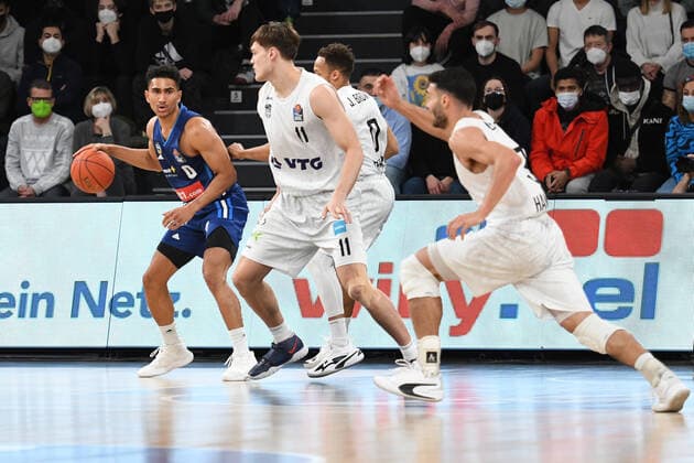 Basketball I Mens I 2021 2022 Season I Bundesliga I 13 Matchday I Hamburg Towers ALBA Berlin I 02 01 2022 Maodo Lo 0, ALBA Berlin vs 3 Towers Hamburg edel optics de Arena Hamburg Germany. Copyright: xLobeca AndreasxHannigx