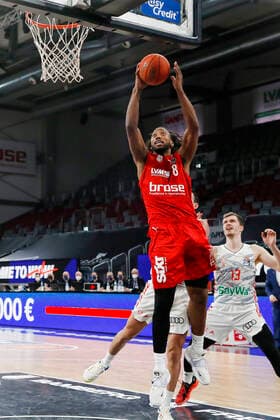 Akil Mitchell Brose Bamberg, 08 Brose Bamberg FC Bayern Munich Muenchen easyCredit BBL Basketball Bundesliga Season 2021 22 Matchday 15, 02 01 2022 Bamberg, Brose Arena Copyright: DanielxLöb
