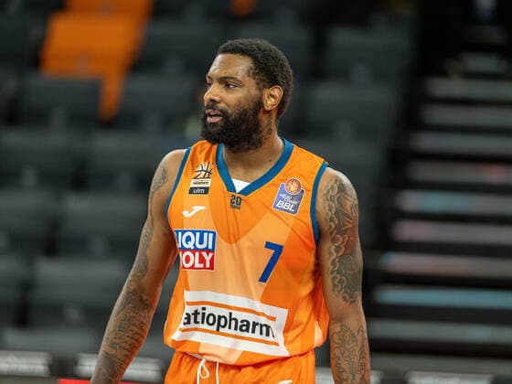 Sindarius Thornwell Ratiopharm Ulm 07 , GER, Ratiopharm Ulm vs MHP Riesen Ludwigsburg, Basketball, Bundesliga, easycredit, 15 Matchday, Season 2021 2022, 02 01 2022, GER, Ratiopharm Ulm vs MHP Riesen Ludwigsburg, Basketball, Bundesliga, easycredit, 15 Matchday, Season 2021 2022, 02 01 2022 Ulm Copyright: xEibner-Pressefoto SaschaxWaltherx EP_EER