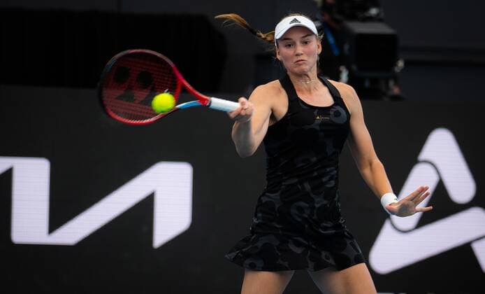 Mandatory Credit: Photo by Rob Prange Shutterstock (12683869bf) Elena Rybakina of Kazakhstan in action during the first round of the 2022 Adelaide International WTA, Tennis Damen 500 tennis tournament Adelaide International, Tennis, Memorial Drive Tennis Centre, Adelaide, Australia - 03 Jan 2022 Adelaide International, Tennis, Memorial Drive Tennis Centre, Adelaide, Australia - 03 Jan 2022  Copyright: xRobxPrange Shutterstockx 12683869bf