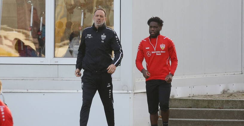 Stuttgart , football training VfB Stuttgart , from left coach Pellegrino Matarazzo Orel Mangala