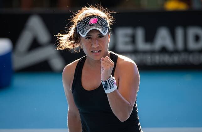 Mandatory Credit: Photo by Rob Prange Shutterstock (12683869ei) Heather Watson of Great Britain in action during the first round of the 2022 Adelaide International WTA, Tennis Damen 500 tennis tournament Adelaide International, Tennis, Memorial Drive Tennis Centre, Adelaide, Australia - 03 Jan 2022 Adelaide International, Tennis, Memorial Drive Tennis Centre, Adelaide, Australia - 03 Jan 2022  Copyright: xRobxPrange Shutterstockx 12683869ei