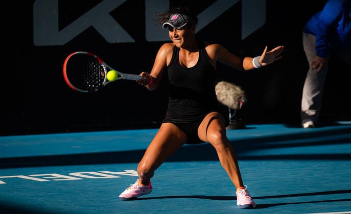 January 3, 2022, ADELAIDE, AUSTRALIA: Heather Watson of Great Britain in action during the first round of the 2022 Adelaide International WTA, Tennis Damen 500 tennis tournament against Ajla Tomljanovic of Australia ADELAIDE AUSTRALIA - ZUMAa181 20220103_zaa_a181_142 Copyright: xRobxPrangex