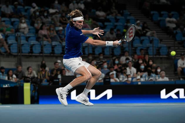 3rd January 2022: Ken Rosewall Arena, Sydney Olympic Park, Sydney, Australia; ATP, Tennis Herren Cup tennis tournament, Day 3 Greece versus Argentina; Stefanos Tsitsipas of Team Greece hits a forehand to Diego Schwartzman of Team Argentina  ActionPlus12352907 NigelxOwen
