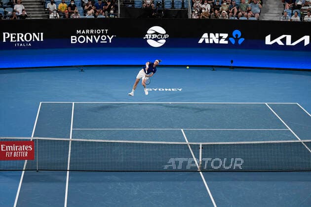 3rd January 2022: Ken Rosewall Arena, Sydney Olympic Park, Sydney, Australia; ATP, Tennis Herren Cup tennis tournament, Day 3 Greece versus Argentina; Stefanos Tsitsipas of Team Greece serves to Diego Schwartzman of Team Argentina  ActionPlus12352910 NigelxOwen