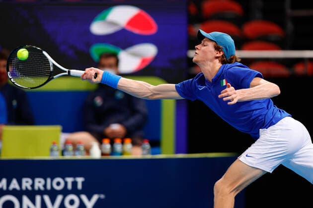 Jannik Sinner of Team Italy plays a shot during the ATP, Tennis Herren Cup at Qudos Bank Arena, Sydney Olympic Park Tennis Centre, Sydney, Australia on 4 January 2022. Copyright: xPeterxDovganx 30460180