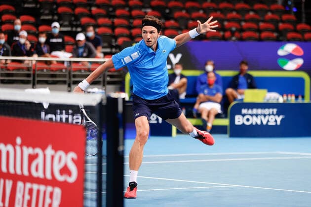 Arthur Rinderknech of Team France plays a shot against Jannik Sinner of Team Italy during the ATP, Tennis Herren Cup at Qudos Bank Arena, Sydney Olympic Park Tennis Centre, Sydney, Australia on 4 January 2022. Copyright: xPeterxDovganx 30460188