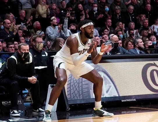 January 3, 2022: Purdue Boilermakers forward Trevion Williams (50) cheers on his teammates in the 2nd half of the game between the Wisconsin Badgers and the Purdue Boilermakers at Mackey Arena in West Lafayette, Indiana. Mandatory Credit: Sandra Dukes CSM. West Lafayette USA - ZUMAc04_ 20220103_zaf_c04_007 Copyright: xSandraxDukes xCalxSportxMediax