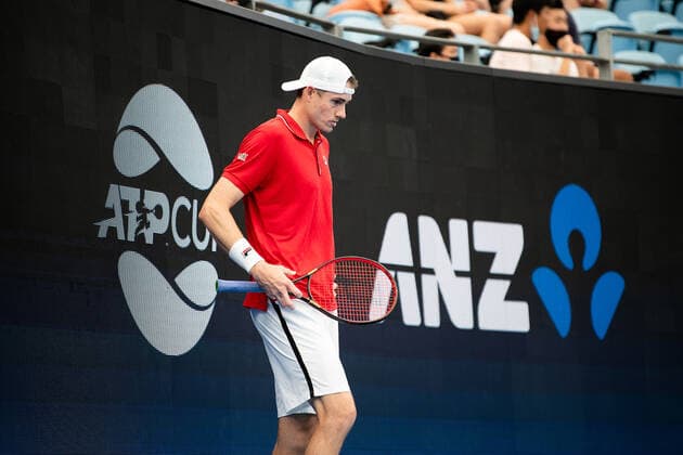 SYDNEY, AUSTRALIA - JANUARY 04: John Isner of USA stands with his hands on his hips during the ATP, Tennis Herren Cup Tennis match between Jan-Lennard Struff of Germany and John Isner of USA at Ken Rosewall Arena on January 04, 2022 in Sydney, Australia. (Photo by Steven Markham Icon Sportswire) TENNIS: JAN 04 ATP Cup Sydney Icon2201040038
