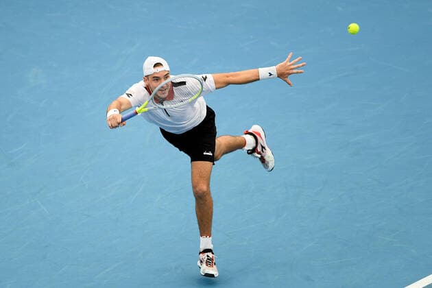 SYDNEY, AUSTRALIA - JANUARY 04: Jan-Lennard Struff of Germany plays a forehand during the ATP, Tennis Herren Cup Tennis match between Jan-Lennard Struff of Germany and John Isner of USA at Ken Rosewall Arena on January 04, 2022 in Sydney, Australia. (Photo by Steven Markham Icon Sportswire) TENNIS: JAN 04 ATP Cup Sydney Icon2201040066