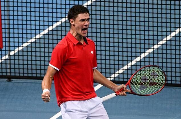 Mandatory Credit: Photo by James Gourley Shutterstock (12683878v) Kamil Majchrzak of Team Poland celebrates victory after winning the ATP, Tennis Herren Cup Group Match against Team Argentina ATP Cup, Tennis, Qudos Bank Arena, Sydney, Australia - 05 Jan 2022 ATP Cup, Tennis, Qudos Bank Arena, Sydney, Australia - 05 Jan 2022  Copyright: xJamesxGourley Shutterstockx 12683878v