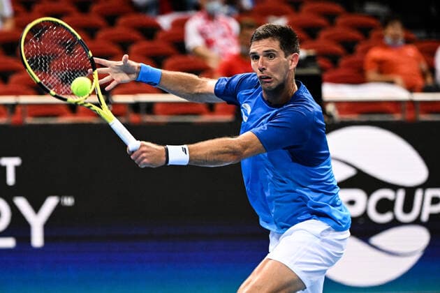 Mandatory Credit: Photo by James Gourley Shutterstock (12683878o) Frederico Delbonis of Team Argentina in action during the ATP, Tennis Herren Cup Group Match against Team Poland ATP Cup, Tennis, Qudos Bank Arena, Sydney, Australia - 05 Jan 2022 ATP Cup, Tennis, Qudos Bank Arena, Sydney, Australia - 05 Jan 2022  Copyright: xJamesxGourley Shutterstockx 12683878o