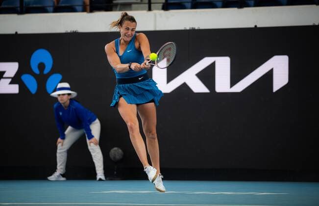 Mandatory Credit: Photo by Rob Prange Shutterstock (12683872m) Aryna Sabalenka of Belarus in action during the second round of the 2022 Adelaide International WTA, Tennis Damen 500 tennis tournament Adelaide International, Tennis, Memorial Drive Tennis Centre, Adelaide, Australia - 05 Jan 2022 Adelaide International, Tennis, Memorial Drive Tennis Centre, Adelaide, Australia - 05 Jan 2022  Copyright: xRobxPrange Shutterstockx 12683872m