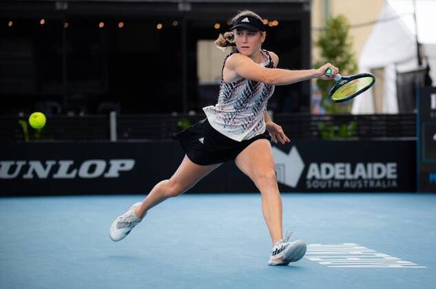 Mandatory Credit: Photo by Rob Prange Shutterstock (12683872ah) Kaja Juvan of Slovenia in action during the second round of the 2022 Adelaide International WTA, Tennis Damen 500 tennis tournament Adelaide International, Tennis, Memorial Drive Tennis Centre, Adelaide, Australia - 05 Jan 2022 Adelaide International, Tennis, Memorial Drive Tennis Centre, Adelaide, Australia - 05 Jan 2022  Copyright: xRobxPrange Shutterstockx 12683872ah