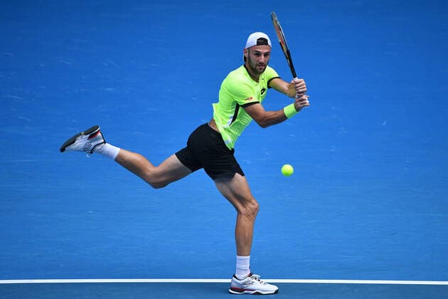 TENNIS MELBOURNE SUMMER SET, Stefano Travaglia of Italy in action during their match against Alexei Popyrin of Australia on Day 3 of the Melbourne Summer Set tennis tournament at Melbourne Park in Melbourne, Wednesday, January 5, 2022. ( NO ARCHIVING, EDITORIAL USE ONLY, NO USE IN BOOKS WITHOUT CONSENT MELBOURNE VIC AUSTRALIA  Copyright: xJAMESxROSSx 20220105001610943863