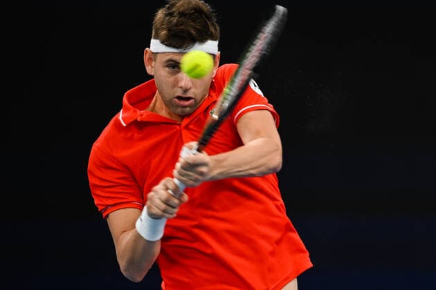 TENNIS ATP, Tennis Herren CUP, Filip Krajinovic of Team Serbia in action during his match against Pablo Carreno Busta of Team Spain on Day 5 of the ATP Cup tennis tournament at the Ken Rosewall Arena in Sydney, Wednesday, January 5, 2022. ( NO ARCHIVING, EDITORIAL USE ONLY, NO USE IN BOOKS WITHOUT CONSENT SYDNEY NSW AUSTRALIA  Copyright: xJAMESxGOURLEYx 20220105001610952994