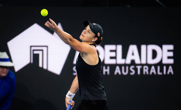 January 5, 2022, ADELAIDE, AUSTRALIA: Ashleigh Barty of Australia in action during the second round of the 2022 Adelaide International WTA, Tennis Damen 500 tennis tournament against Cori Gauff of the United States ADELAIDE AUSTRALIA - ZUMAa181 20220105_zaa_a181_133 Copyright: xRobxPrangex