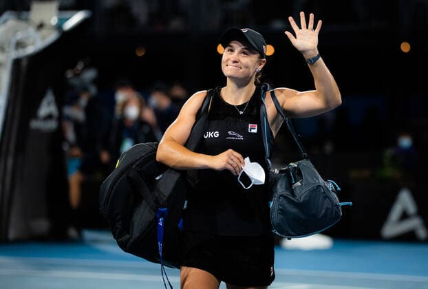 January 5, 2022, ADELAIDE, AUSTRALIA: Ashleigh Barty of Australia in action during the second round of the 2022 Adelaide International WTA, Tennis Damen 500 tennis tournament against Cori Gauff of the United States ADELAIDE AUSTRALIA - ZUMAa181 20220105_zaa_a181_142 Copyright: xRobxPrangex