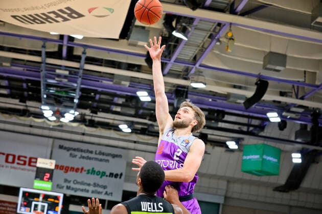 medi bayreuth BG Goettingen , Basketball, Bundesliga, BBL, Spieltag 2, Spielzeit 2021 2022, 05 01 2022, medi bayreuth BG Goettingen , Basketball, Bundesliga, BBL, Spieltag 2, Spielzeit 2021 2022, 05 01 2022, Foto EIBNER Thorsten Ochs Bayreuth Copyright: xEibner-Pressefoto ThorstenxOchsx EP_TOS