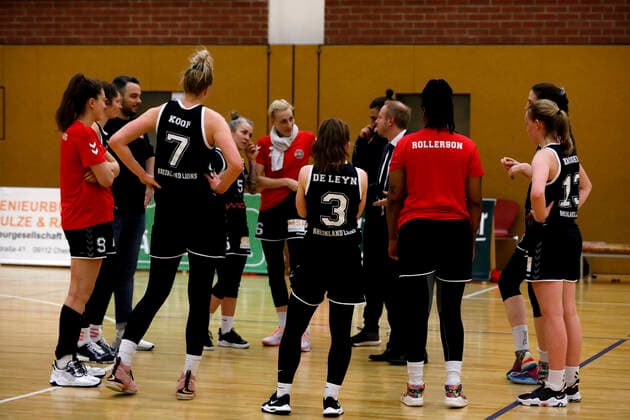 05 01 2022, womens basketball, DBBL Cup, quarterfinal, season 2021 2022, women, Chemcats Chemnitz Rheinland Lions team of Rheinland Lions Chemnitz Sporthalle am Schlossteich Saxony Germany