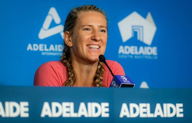 Mandatory Credit: Photo by Rob Prange Shutterstock (12683873dd) Victoria Azarenka of Belarus talks to the media after the second round at the 2022 Adelaide International WTA, Tennis Damen 500 tennis tournament Adelaide International, Tennis, Memorial Drive Tennis Centre, Adelaide, Australia - 06 Jan 2022 Adelaide International, Tennis, Memorial Drive Tennis Centre, Adelaide, Australia - 06 Jan 2022  Copyright: xRobxPrange Shutterstockx 12683873dd