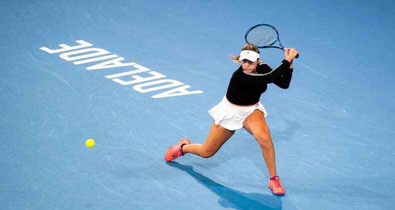 Mandatory Credit: Photo by Rob Prange Shutterstock (12683873ei) Sofia Kenin of the United States in action during the second round at the 2022 Adelaide International WTA, Tennis Damen 500 tennis tournament Adelaide International, Tennis, Memorial Drive Tennis Centre, Adelaide, Australia - 06 Jan 2022 Adelaide International, Tennis, Memorial Drive Tennis Centre, Adelaide, Australia - 06 Jan 2022  Copyright: xRobxPrange Shutterstockx 12683873ei