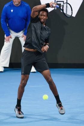 ADELAIDE, AUSTRALIA - JANUARY 06: Gael Monfils of France plays a forehand during the ATP, Tennis Herren singles match between Gael Monfils of France and Juan Manuel Cerundolo of Argentina on day four of the Adelaide International tennis tournament at Memorial Drive on January 06, 2022 in Adelaide, Australia. (Photo by Peter Mundy Speed Media Icon Sportswire) TENNIS: JAN 06 Adelaide International Icon220106212