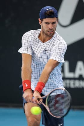 TENNIS ADELAIDE INTERNATIONAL, Karen Khachanov of Russia in his match against Egor Gerasimov of Belarus on Day 5 of the the Adelaide International Tennis Tournament, at Memorial Drive, in Adelaide, Friday, January 7, 2022. ( NO ARCHIVING, EDITORIAL USE ONLY, NO USE IN BOOKS WITHOUT CONSENT ADELAIDE SA AUSTRALIA  Copyright: xMATTxTURNERx 20220107001611474963