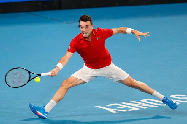 Roberto Bautista Agut of Team Spain plays a shot against Hubert Hurkacz of Team Poland during the ATP, Tennis Herren Cup Semi Final at Sydney Olympic Park Tennis Centre, Sydney, Australia on 7 January 2022. Copyright: xPeterxDovganx 30460424