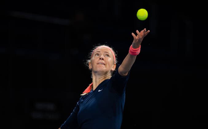 Mandatory Credit: Photo by Rob Prange Shutterstock (12683874ea) Victoria Azarenka of Belarus in action during the quarter-final at the 2022 Adelaide International WTA, Tennis Damen 500 tennis tournament Adelaide International, Tennis, Memorial Drive Tennis Centre, Adelaide, Australia - 07 Jan 2022 Adelaide International, Tennis, Memorial Drive Tennis Centre, Adelaide, Australia - 07 Jan 2022  Copyright: xRobxPrange Shutterstockx 12683874ea