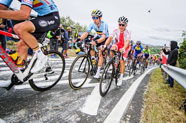 VAN AERT Wout UCI Road Cycling World Championships 2020 VAN AERT Wout BEL Belgium landscape horizontal Landscape Event Event UCI Road Cycling World Championships Category Category Cycling Road Cycling Elite Men Location Place Europe Italy Emilia Romagna Start Finish Imola Road Race RR Distance 258,2 km Date Date 27 09 2020 Sunday