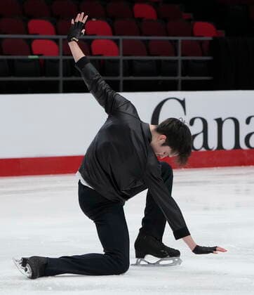 January 7, 2022, Ottawa, ON, Canada: Max Denk performs his routine during the senior men s short program at the National Skating Championships, Friday, January. 7, 2022 in Ottawa. Max Denk  - ZUMAc35_ 20220107_zaf_c35_076 Copyright: xAdrianxWyldx