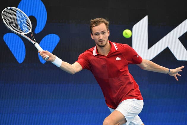 TENNIS ATP, Tennis Herren CUP, Russia?s Daniil Medvedev plays a shot during his semi-finals match against Canada?s Felix Auger-Aliassime on Day 8 of the ATP Cup tennis tournament at Qudos Bank Arena in Sydney, Saturday, January 8, 2022. ( NO ARCHIVING, EDITORIAL USE ONLY, NO USE IN BOOKS WITHOUT CONSENT SYDNEY NSW AUSTRALIA  Copyright: xMICKxTSIKASx 20220108001611713224