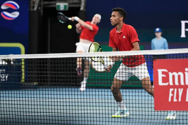 8th January 2022: Ken Rosewall Arena, Sydney Olympic Park, Sydney, Australia; ATP, Tennis Herren Cup tennis tournament, Semi Final Canada versus Russia; Denis Shapovalov and Felix Auger-Aliassime of Team Canada in their doubles match against Daniil Medvedev and Roman Safiullin of Team Russia  ActionPlus12354328 NigelxOwen