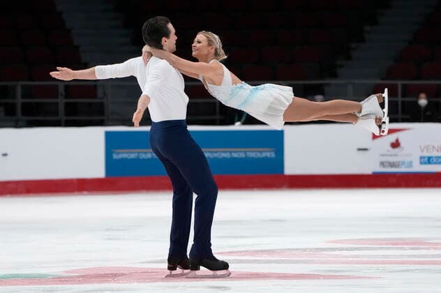 January 8, 2022, Ottawa, ON, Canada: Kirsten Moore-Towers and Michael Marinaro perform their routine during the senior pairs free program at the National Skating Championships, Saturday, Jan. 8, 2022 in Ottawa. Kirsten Moore-Towers Michael Marinaro  - ZUMAc35_ 20220108_zaf_c35_121 Copyright: xAdrianxWyldx