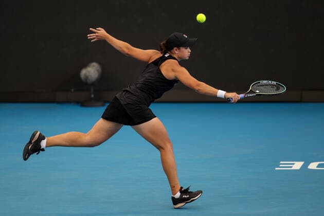 TENNIS ADELAIDE INTERNATIONAL, Ash Barty of Australia during her match against Elena Rybakina of Kazakhstan in the Final of the the Adelaide International Tennis Tournament, at Memorial Drive, in Adelaide, Sunday, January 9, 2022. ( NO ARCHIVING, EDITORIAL USE ONLY, NO USE IN BOOKS WITHOUT CONSENT ADELAIDE SA AUSTRALIA  Copyright: xMATTxTURNERx 20220109001611956285