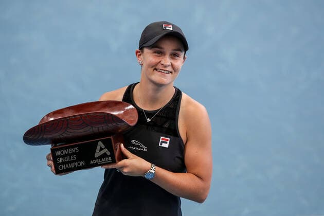 TENNIS ADELAIDE INTERNATIONAL, Ash Barty of Australia celebrates victory with the trophy during her match against Elena Rybakina of Kazakhstan in the Final of the the Adelaide International Tennis Tournament, at Memorial Drive, in Adelaide, Sunday, January 9, 2022. ( NO ARCHIVING, EDITORIAL USE ONLY, NO USE IN BOOKS WITHOUT CONSENT ADELAIDE SA AUSTRALIA  Copyright: xMATTxTURNERx 20220109001611961978