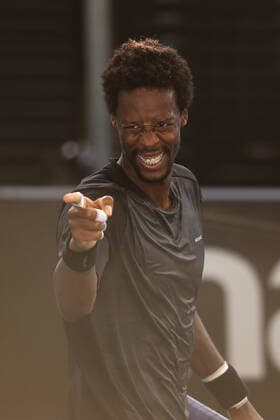 TENNIS ADELAIDE INTERNATIONAL, Gael Monfils of France celebrates victory after his match with Karen Khachanov of Russia in the Final of the the Adelaide International Tennis Tournament, at Memorial Drive, in Adelaide, Sunday, January 9, 2022. ( NO ARCHIVING, EDITORIAL USE ONLY, NO USE IN BOOKS WITHOUT CONSENT ADELAIDE SA AUSTRALIA  Copyright: xMATTxTURNERx 20220109001611973425