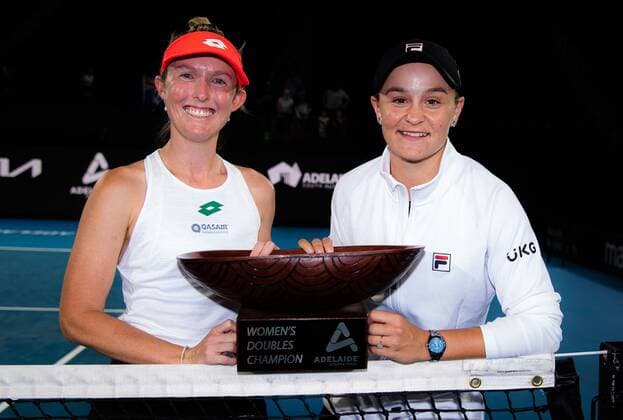 Mandatory Credit: Photo by Rob Prange Shutterstock (12683876ax) Storm Sanders & Ashleigh Barty of Australia with their champions trophies after winning the doubles final of the 2022 Adelaide International WTA, Tennis Damen 500 tennis tournament Adelaide International, Tennis, Memorial Drive Tennis Centre, Adelaide, Australia - 09 Jan 2022 Adelaide International, Tennis, Memorial Drive Tennis Centre, Adelaide, Australia - 09 Jan 2022  Copyright: xRobxPrange Shutterstockx 12683876ax