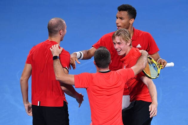 TENNIS ATP, Tennis Herren CUP, Team Canada celebrate their win over Team Spain in the ATP Cup Final on Day 9 of the ATP Cup tennis tournament at Ken Rosewall Arena in Sydney, Sunday, January 9, 2022. ( NO ARCHIVING, EDITORIAL USE ONLY, NO USE IN BOOKS WITHOUT CONSENT SYDNEY NSW AUSTRALIA  Copyright: xDEANxLEWINSx 20220109001611994334
