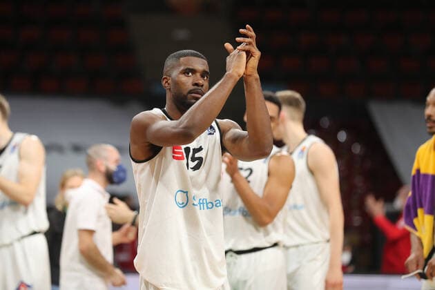Frantz Massenat NINERS Chemnitz, 15 cheers GER, FC Bayern Basketball vs NINERS Chemnitz, basketball, 1 Bundesliga, 2021 2022 season, 09 01 2022, GER, FC Bayern Basketball vs NINERS Chemnitz, basketball, 1 Bundesliga, 2021 2022 season, 09 01 2022 Muenchen Copyright: xEIBNER MarcelxEngelbrechtx EP_EER