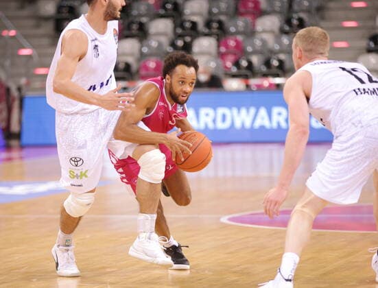 Parker Jackson Cartwright Telekom Baskets Bonn vs Hamburg Towers easyCredit BBL 1 Bundesliga , 2021 2022 season , Main round 16 matchday